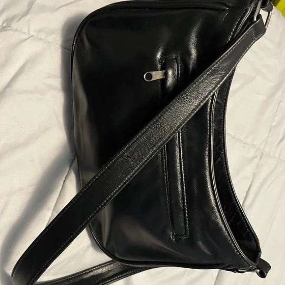 DAWLI Genuine Black Leather Handbag Purse bag LIKE NEW Gorgeous - Picture 1 of 10